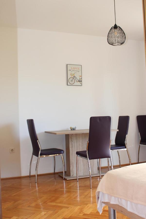 Apartmani Mia ยาดราโนโว ภายนอก รูปภาพ