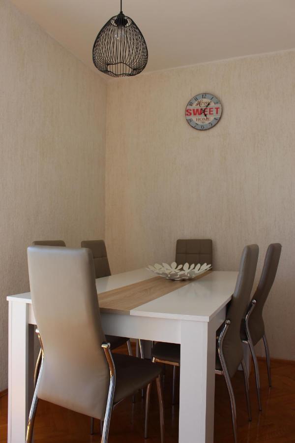 Apartmani Mia ยาดราโนโว ภายนอก รูปภาพ